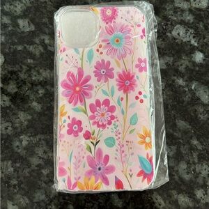 Nwt iPhone 15 plus, field of flowers